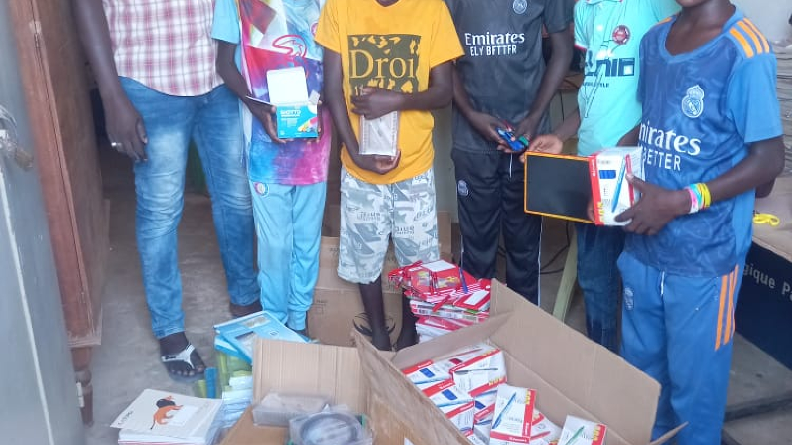 PHOTO-2022-10-19-15-16-18